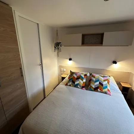 Grand Mobil Home Tout Confort - Camping Les Oyats 4 Etoiles Campsite Seignosse