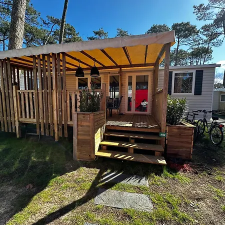Grand Mobil Home Tout Confort - Camping Les Oyats 4 Etoiles Seignosse