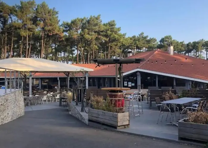 Campingplads Grand Mobil Confort Pour 6 Personnes - Les Oyats 4 Etoiles